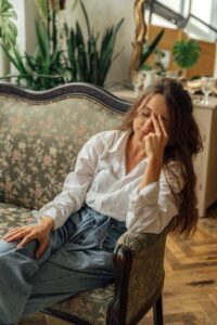 The Psychology of Micro Moments in Consumer Decision Making