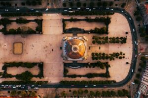 Designing Customer Journeys with Predictive Path Analysis