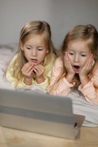 How Digital Twins Transform Business Operations and Innovation